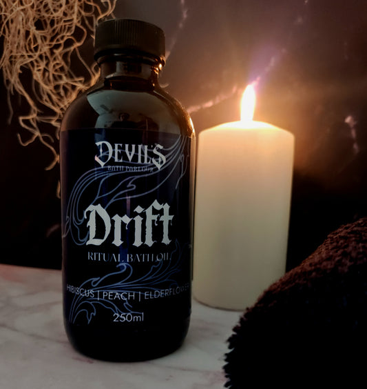 Drift Ritual Bath Oil image 0